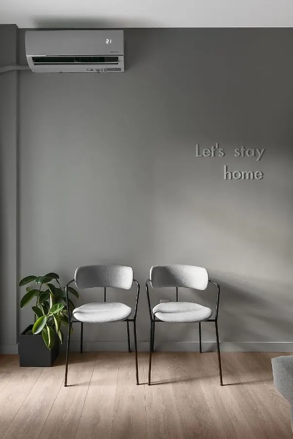 Breen, Nilie Hospitality Mgmt 테살로니키 0*,  그리스